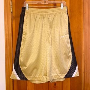 Nike Basketball Shorts, Gold/Black, Men’s L